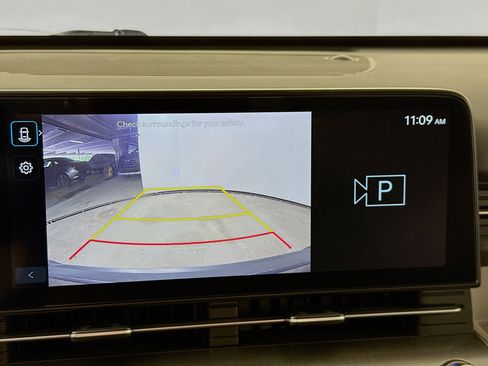 Used 2024 Hyundai Kona SEL image 14