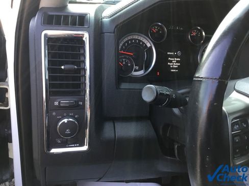 Used 2016 RAM 2500 Laramie image 21