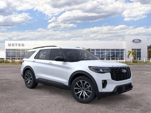 New 2026 Ford Explorer ST-Line RWD image 14