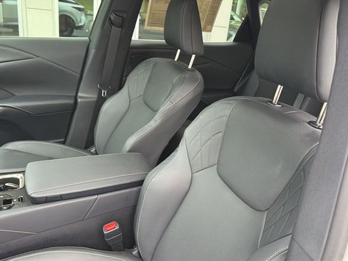 Certified 2026 Lexus RX 350h w/ Convenience Package AWD/4WD image 29