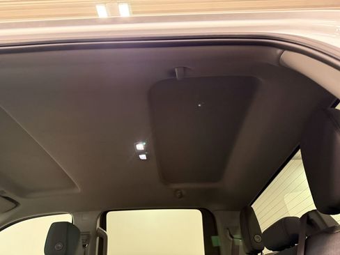 Used 2023 Chevrolet Silverado 1500 RST image 10