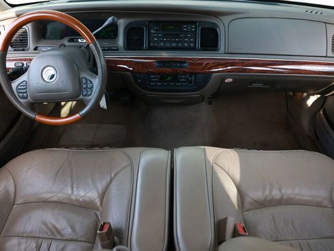 Used 2002 Mercury Grand Marquis LS image 2