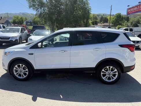 Used 2019 Ford Escape SE FWD image 7