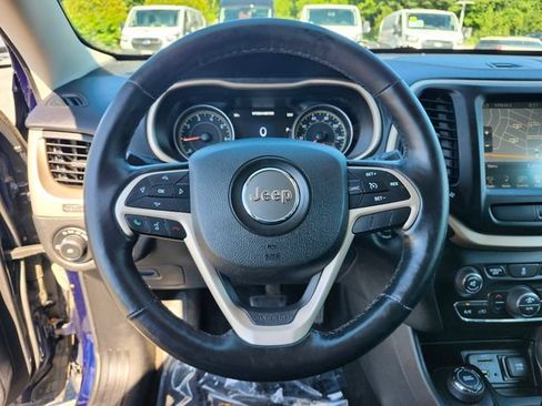 Used 2015 Jeep Cherokee Limited AWD/4WD image 28