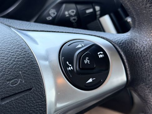 Used 2014 Ford Focus SE FWD image 20