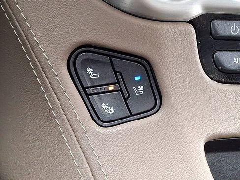 Used 2018 GMC Yukon SLT w/ Enhanced Security Package image 24