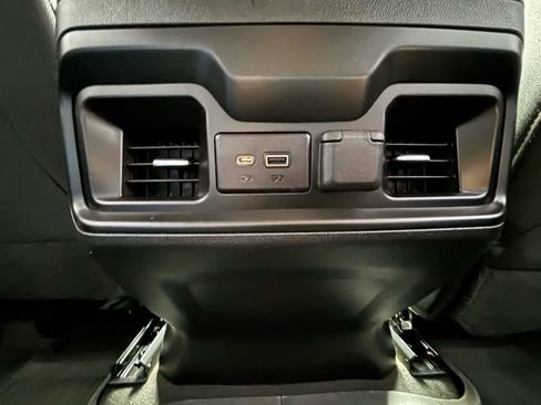 Used 2022 Chevrolet Silverado 1500 RST image 20