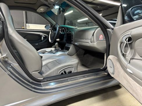 Used 2003 Porsche 911 Carrera 4S AWD/4WD image 25