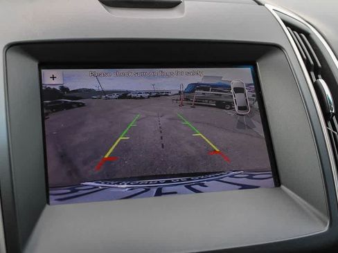 Used 2019 Ford Edge SEL w/ Equipment Group 201A FWD image 23