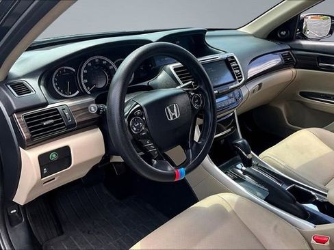 Used 2016 Honda Accord EX-L image 17