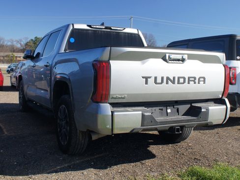 Used 2025 Toyota Tundra Limited image 6