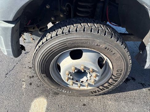 Used 2011 Ford F450 XL w/ High Capacity Trailer Tow Pkg image 18