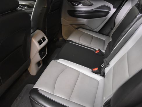 Used 2023 GMC Terrain SLT FWD image 35