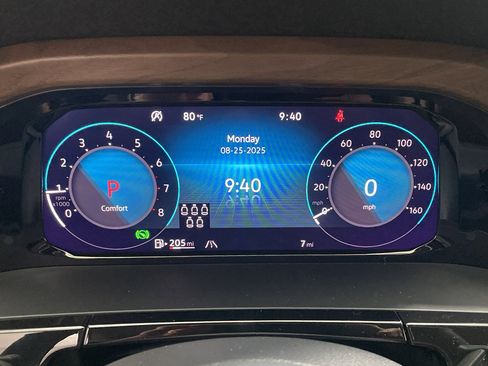 New 2026 Volkswagen Atlas SE image 15