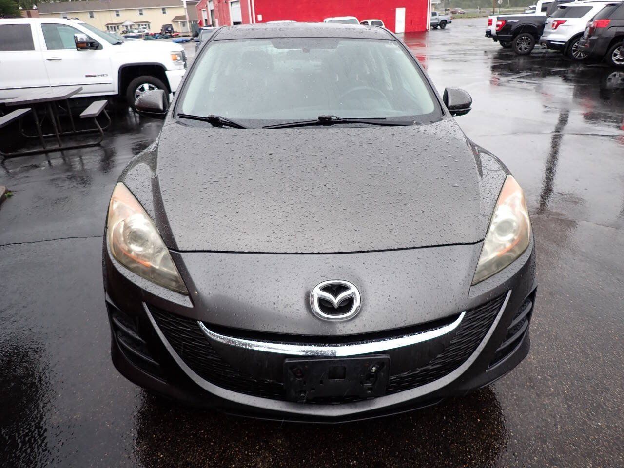 Used 2010 MAZDA MAZDA3 i Touring FWD image 2