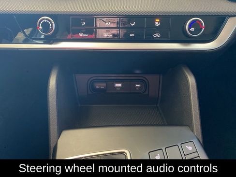 Used 2025 Kia Sportage LX image 7