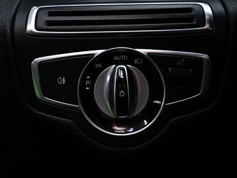 Used 2015 Mercedes-Benz C 300 Sedan w/ Premium 1 Package image 23