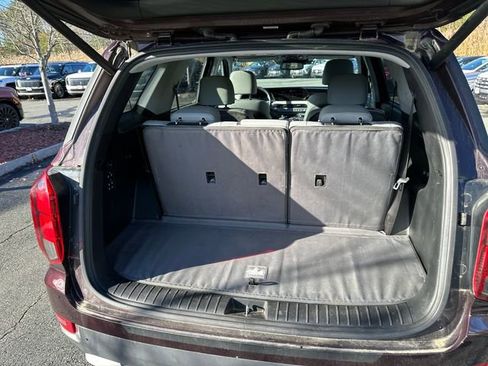 Certified 2022 Hyundai Palisade SEL w/ Premium Package image 23