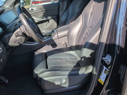 Used 2020 BMW X5 sDrive40i w/ M Sport Package image 9