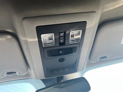 Used 2018 RAM 2500 Laramie w/ Off Road Package AWD/4WD image 28