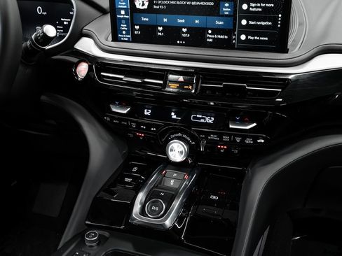 New 2026 Acura MDX FWD w/ Technology Package image 16