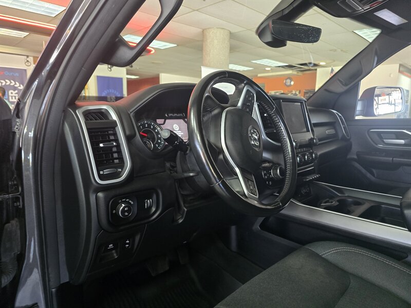 Used 2022 RAM 1500 Big Horn AWD/4WD image 8