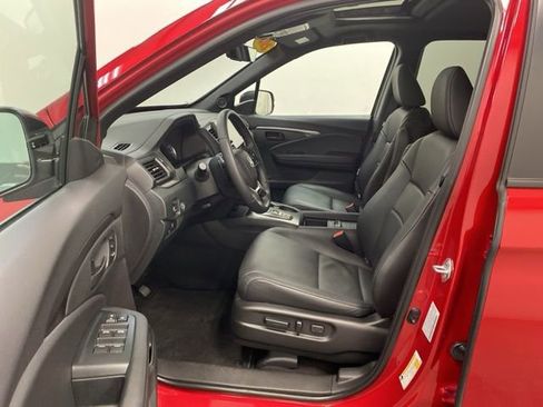 Certified 2023 Honda Passport EX-L image 8