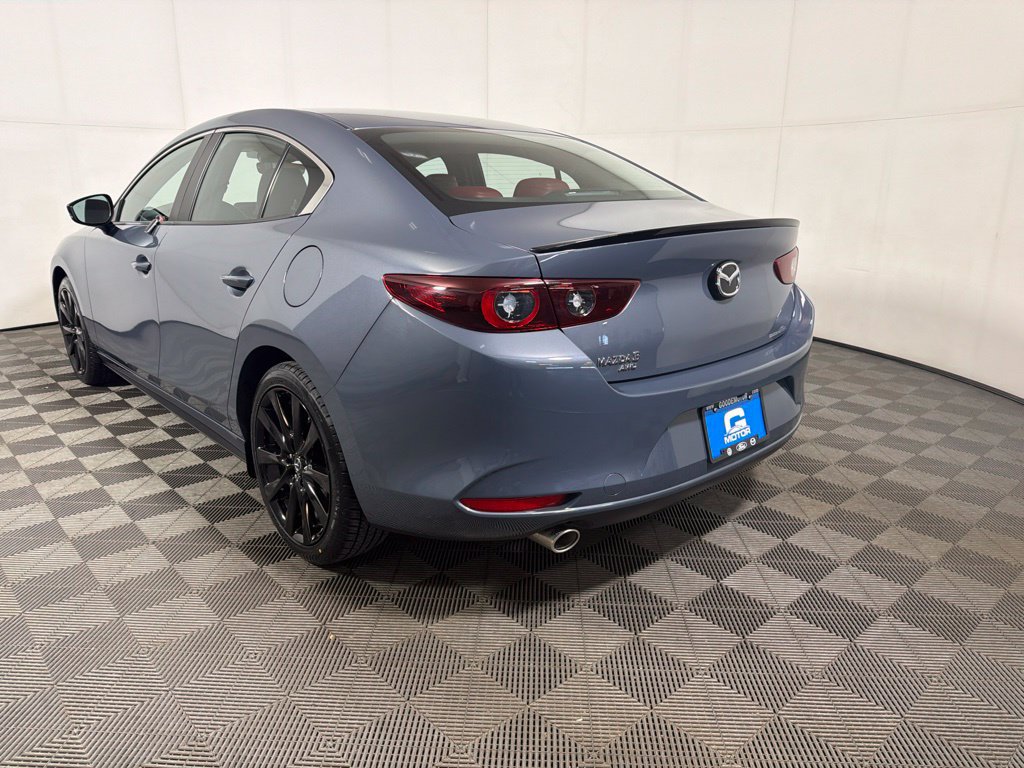 Used 2026 MAZDA MAZDA3 Carbon AWD/4WD image 5