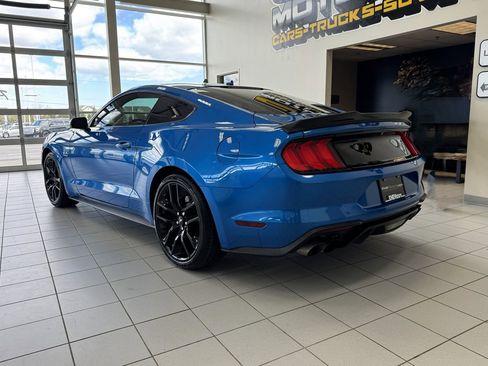 Used 2019 Ford Mustang GT Premium w/ GT Performance Package RWD image 4
