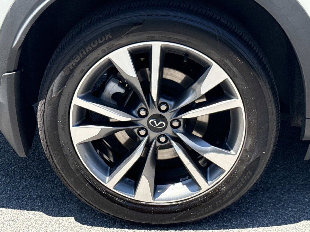 Used 2023 INFINITI QX60 Luxe w/ Cargo Package AWD/4WD image 30