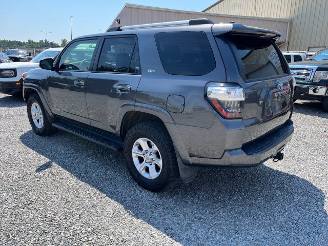 Used 2021 Toyota 4Runner SR5 Premium w/ Moonroof Package AWD/4WD image 9