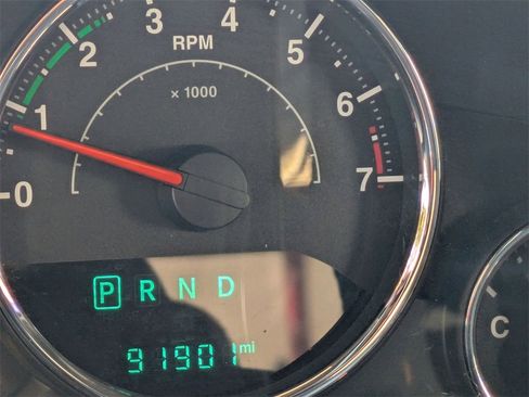 Used 2017 Jeep Wrangler Unlimited Sahara w/ Connectivity Group image 20