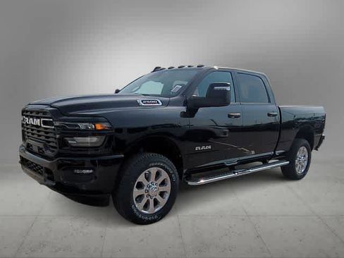 New 2026 RAM 2500 Big Horn AWD/4WD image 4