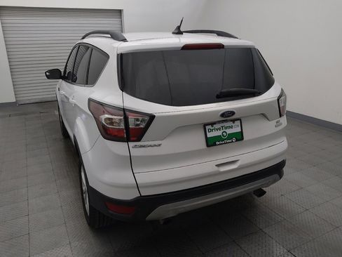 Used 2018 Ford Escape SE w/ SE Sync 3 Package FWD image 6