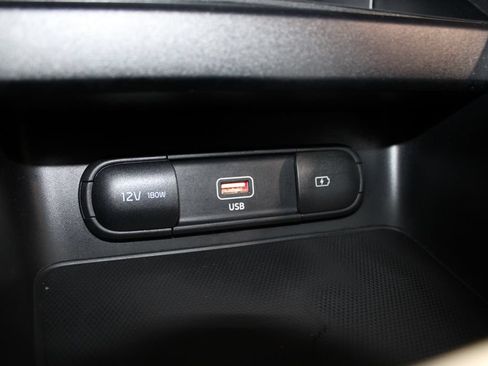 Used 2024 Kia Forte LXS FWD image 40