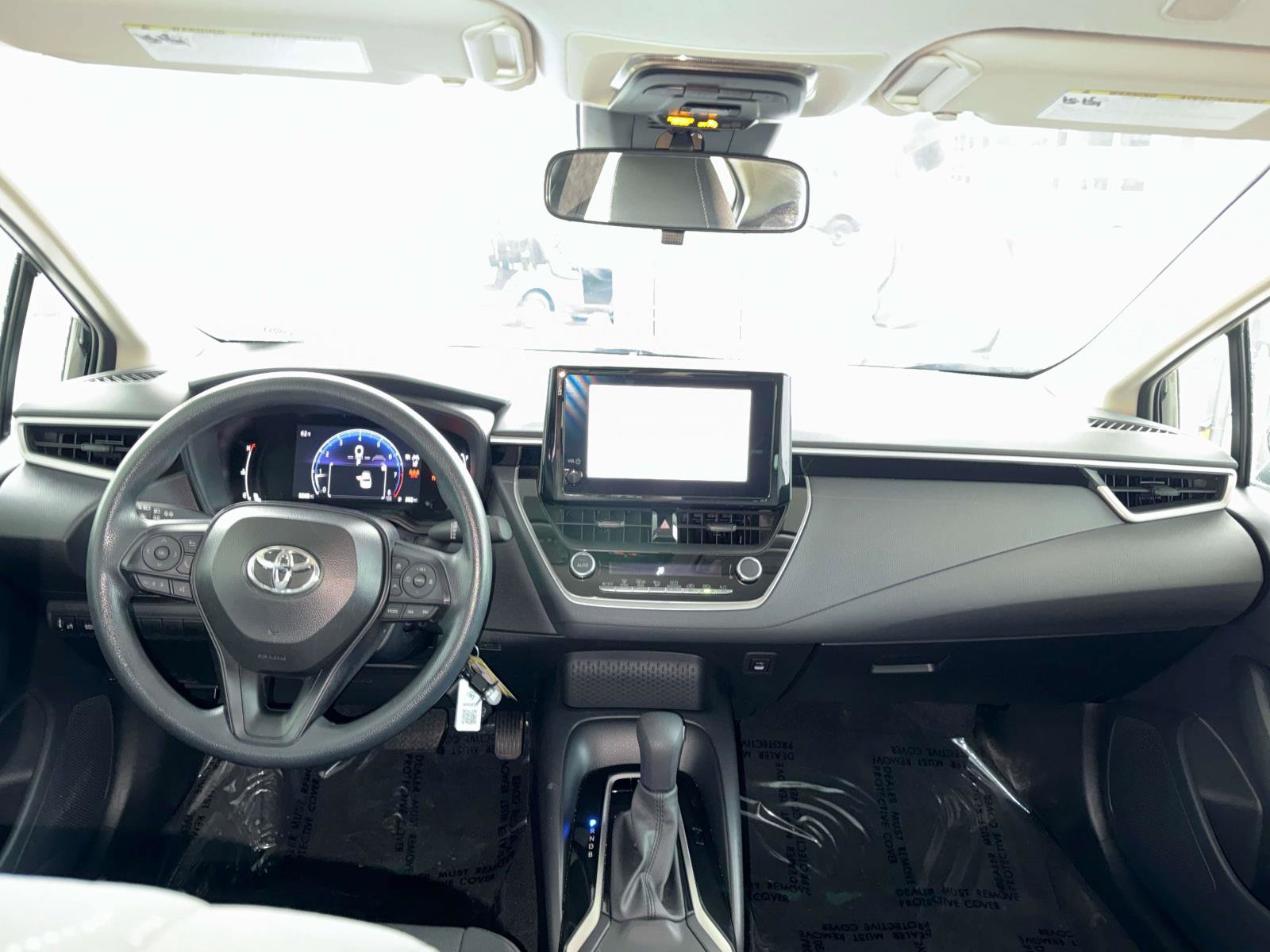 Used 2026 Toyota Corolla LE FWD image 14