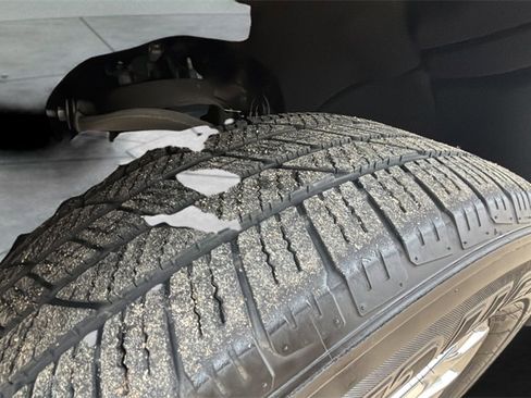 Used 2020 GMC Sierra 1500 SLT w/ SLT Premium Plus Package image 34