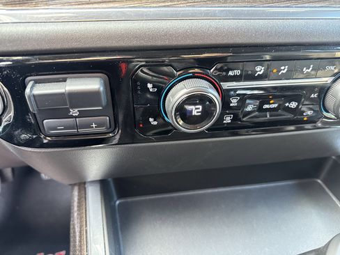 Used 2023 Chevrolet Silverado 1500 RST image 27