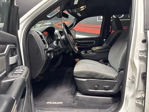 Used 2024 RAM 2500 Big Horn AWD/4WD image 4