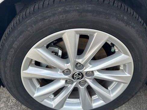 Used 2025 Toyota Corolla LE w/ LE Premium Package image 24