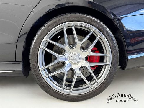 Used 2019 Mercedes-Benz E 63 AMG S image 40