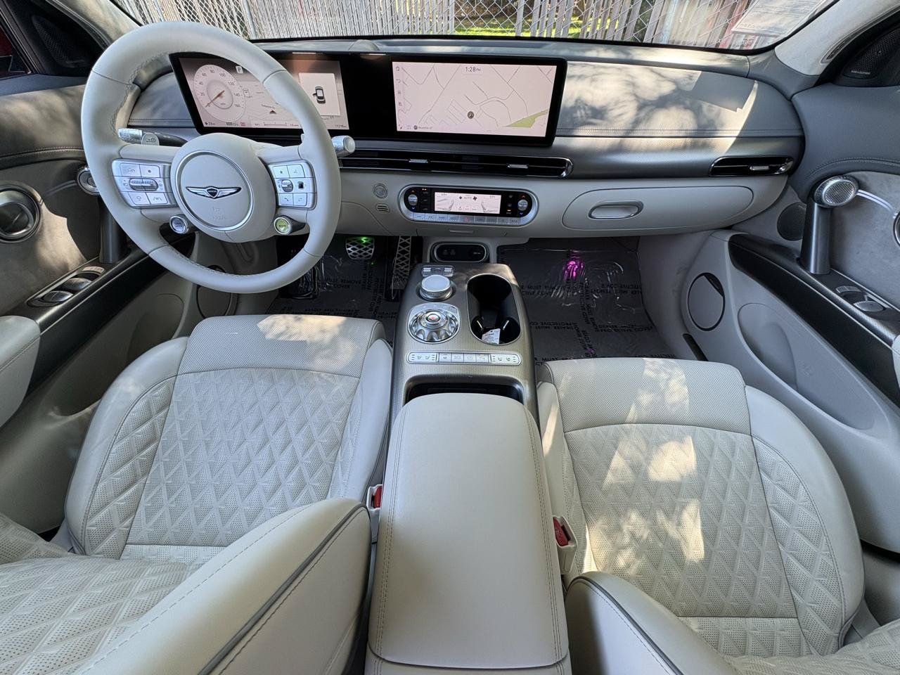 Used 2024 Genesis GV60 Performance AWD/4WD image 19