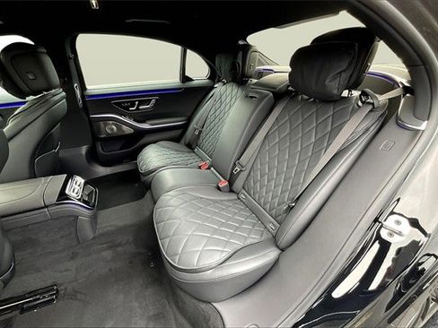 New 2026 Mercedes-Benz S 580 4MATIC Sedan image 13