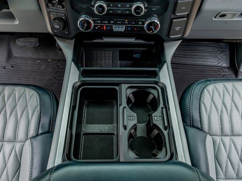 Used 2024 Ford F250 Limited w/ FX4 Off-Road Package image 29