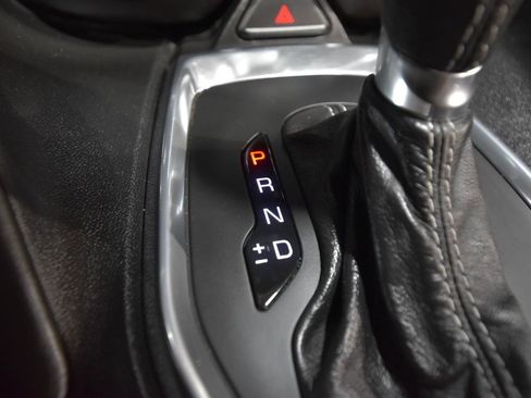 Used 2019 Chevrolet Camaro SS RWD image 41