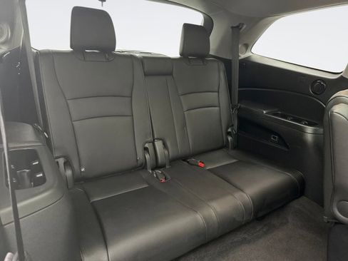 Used 2018 Honda Pilot Elite image 21