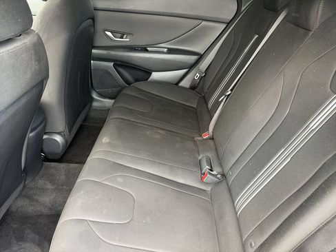 Certified 2023 Hyundai Elantra SEL w/ Convenience Package FWD image 16