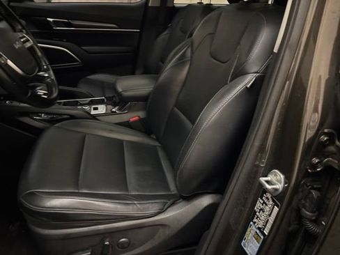 Used 2022 Kia Telluride S AWD/4WD image 12