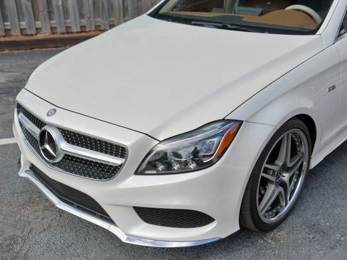 Used 2015 Mercedes-Benz CLS 400 image 11