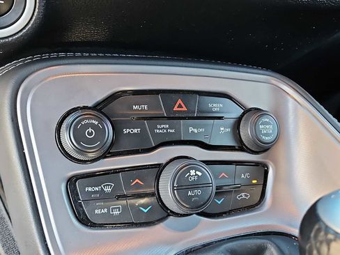 Used 2023 Dodge Challenger R/T w/ Blacktop Package image 21